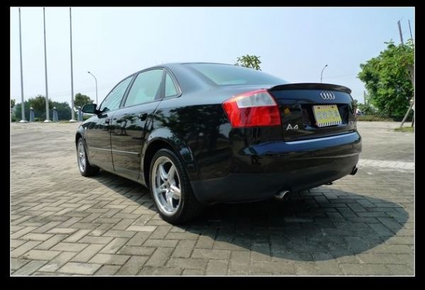 05 Audi  A4 1.8T 黑 照片8