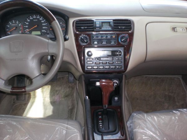 2001HONDA ACCORD K9  照片7