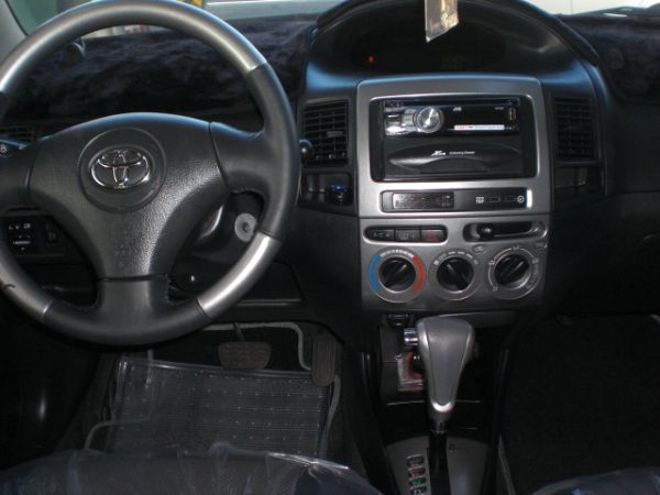 2011 TOYOTA VIOS 1.5 照片7