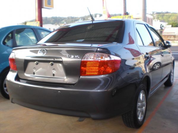 2011 TOYOTA VIOS 1.5 照片10