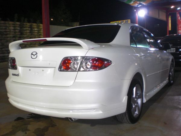 2004 MAZDA 馬6 2.0白 照片8