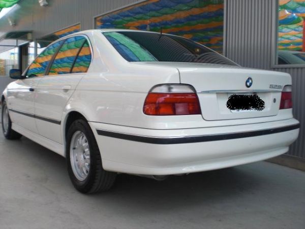 1999 BMW 528 2.8 白 照片10