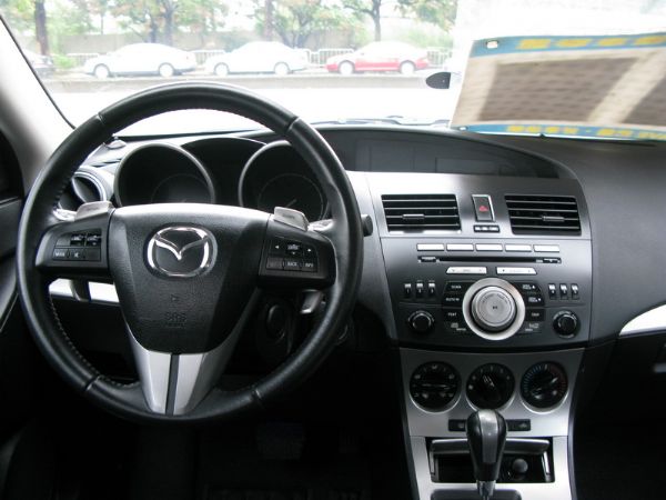 運通汽車-2011年-MAZDA-3 照片2