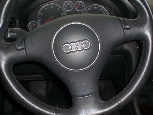 2003 Audi奧迪A6 2.4藍 照片7