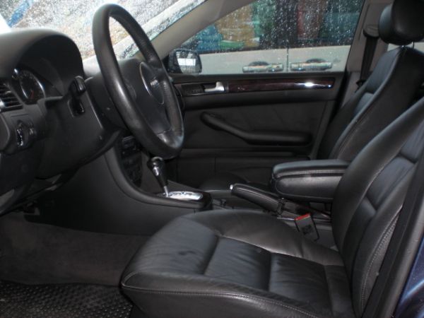 2003 Audi奧迪A6 2.4 藍 照片2