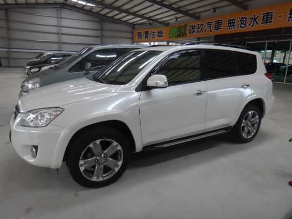 TOYOTA RAV4 休旅車 照片7