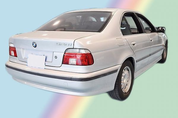 98年 BMW寶馬 520I 2.0 白 照片3