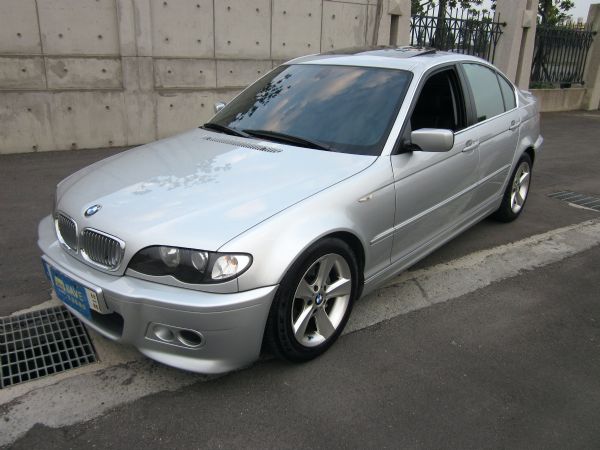 03年式 BMW 318 e46 2.0 照片1