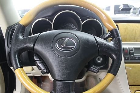 2003年Lexus 凌志 SC 430 照片8