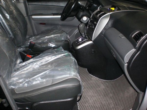 2006 三菱 savrin 2.0黑 照片4