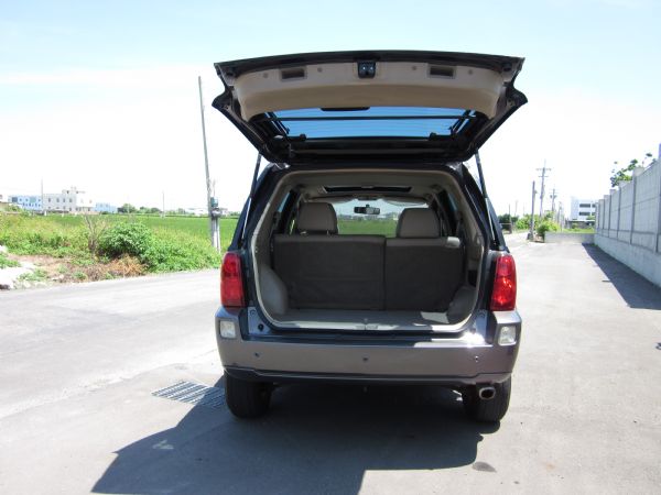 03年5月FORD ESCAPE 2.0 照片5