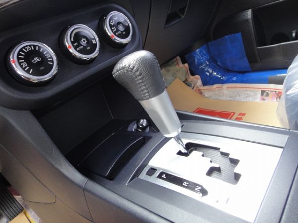SUM 聯泰汽車 2009年FORTIS 照片5