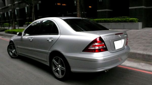 真晟汽車 Benz C200K 總代理  照片6