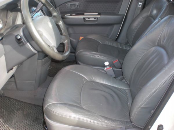 2005 KIA CARENS 2.0白 照片2