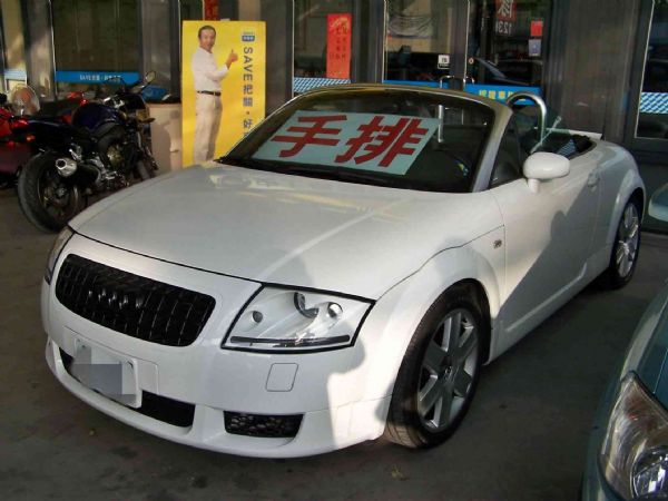 AUDI TT 01年1.8白 6速手排 照片9