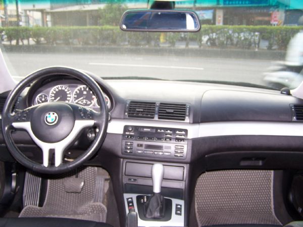 BMW寶馬 330 2000年3.0銀 照片4