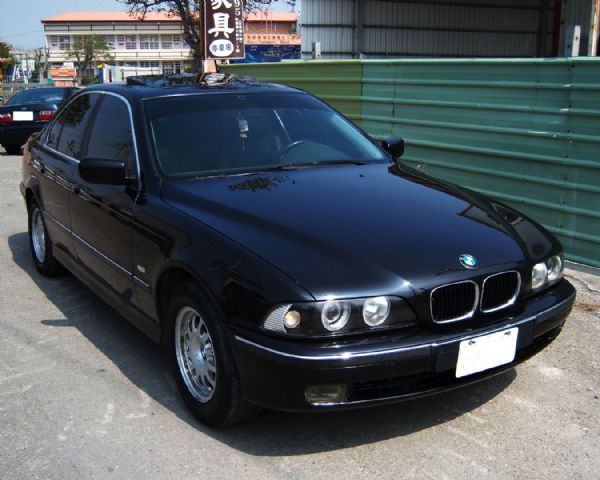 99年 BMW 520 E39 2.0 照片4