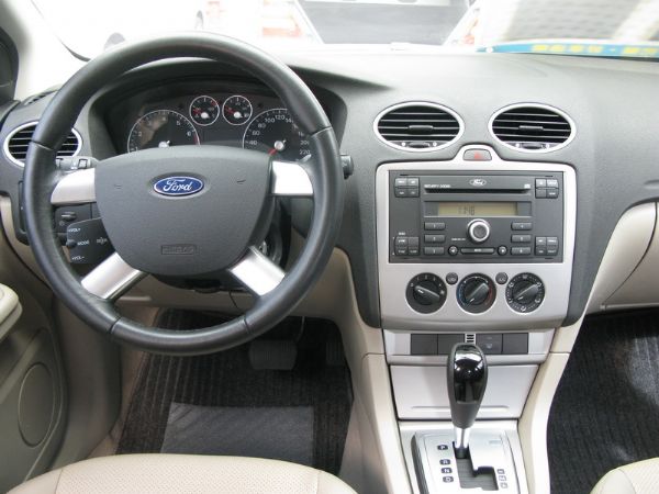 運通汽車-2009年-福特-Focus 照片2