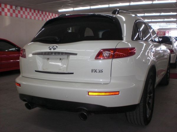 INFINITI FX35 3.5 白 照片7