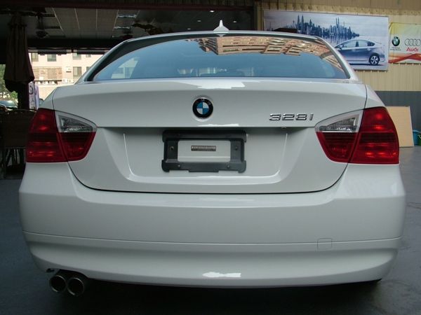 2008年 BMW 328i 照片5