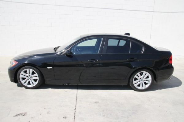 2008 BMW 328i sport 照片3