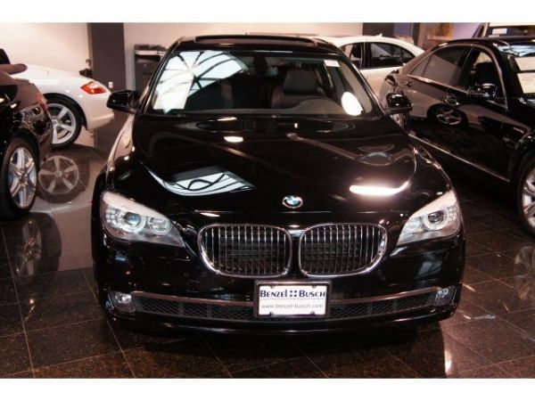 2011 BMW 740 Li 照片2