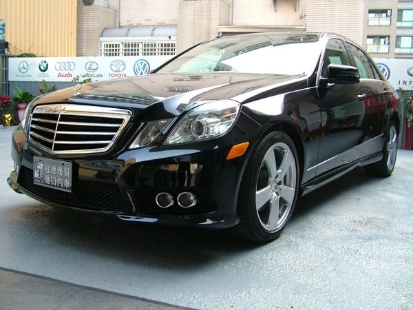 2010 BENZ E350 照片1