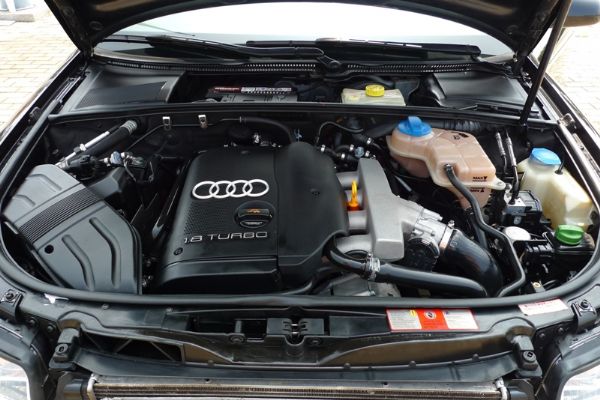 HOT 05 AUDI A4 1.8T 照片10