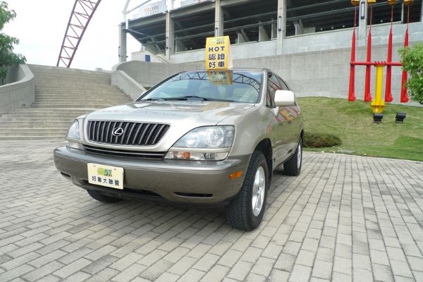 HOT 01 RX300 3.0 4WD 照片1