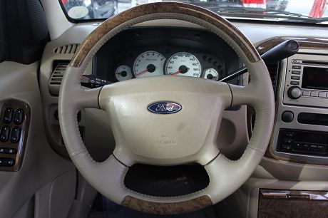 06~Ford 福特 Escape 照片5