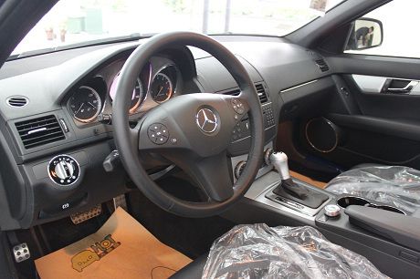 Benz 賓士 C-Class C300 照片4