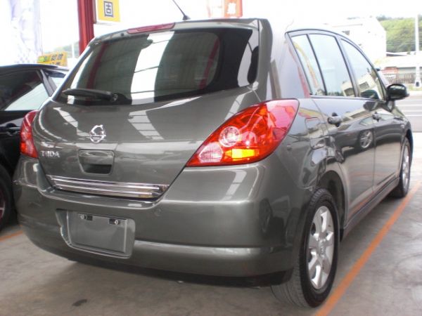 Nissan 日產 Tiida  照片10