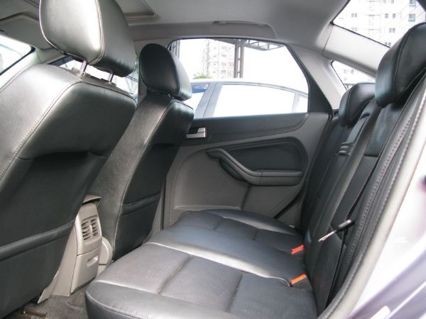 運通汽車-2008年-福特-Focus 照片4