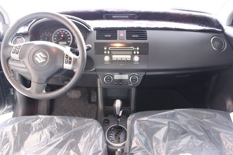 07~Suzuki 鈴木 Swift 照片2