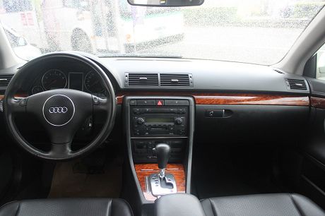 Audi 奧迪A4 1.8T 照片2