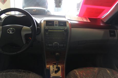 Toyota豐田 Altis  照片2