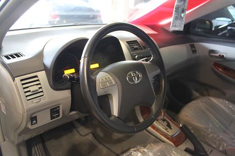 Toyota豐田 Altis  照片3