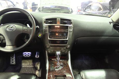 Lexus 凌志 IS 250  照片2