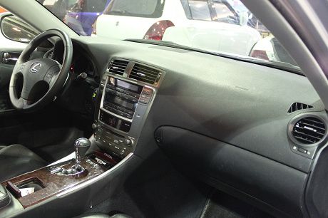 Lexus 凌志 IS 250  照片4