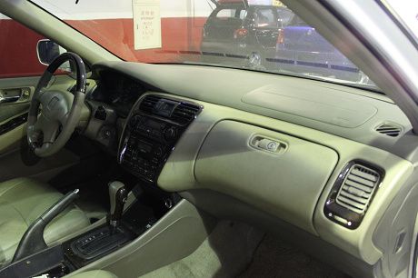 Honda 本田 Accord K9  照片3