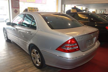 Benz 賓士 C-Class C240 照片10