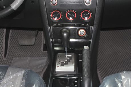 Mazda 馬自達 3S 中古車.二手車 照片7