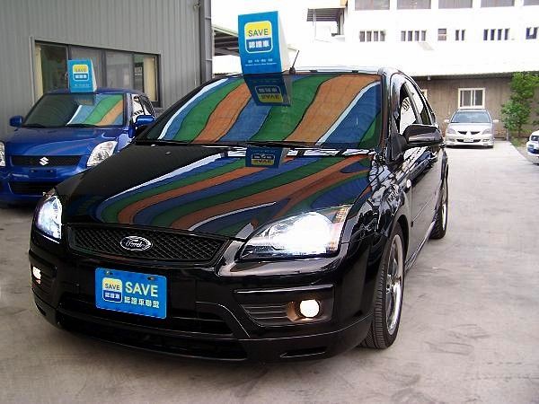 FORD  FOCUS 05年 2.0黑 照片1