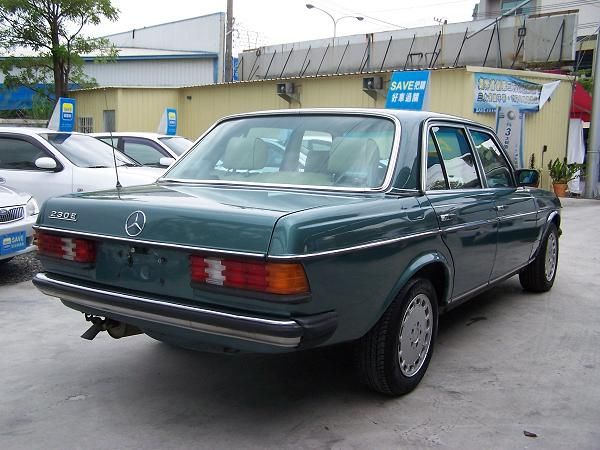 BENZ 230E 84年 2.3綠 照片2