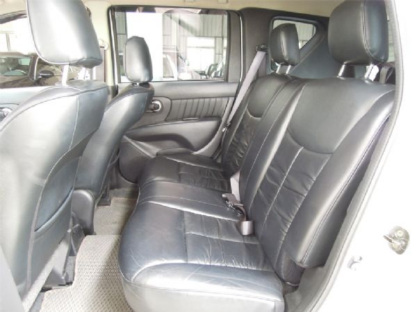 2009 日產 樂薇娜 高鐵汽車 照片5