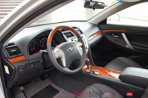 豐田 Camry 2.4G 照片2