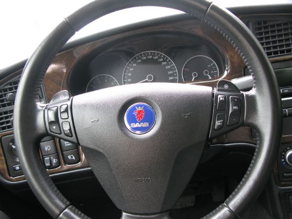 運通汽車-2007年-SAAB-9一5 照片6