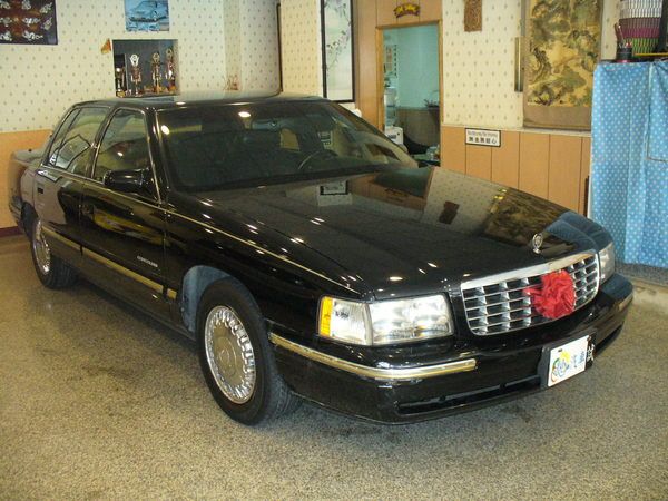 98年Cadillac/DEVILLE 照片1