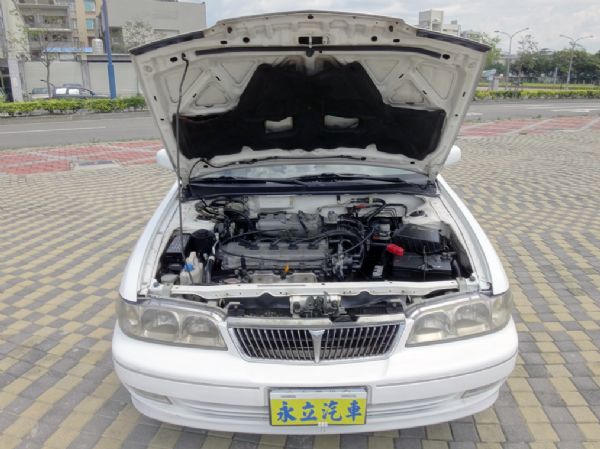 NISSAN SENTRA HV 照片4