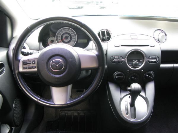 運通汽車-2009年-MAZDA-2 照片2